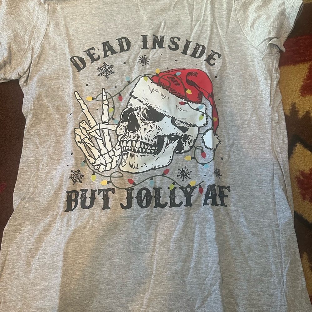 Graphic Tee with Skull and Santa Hat